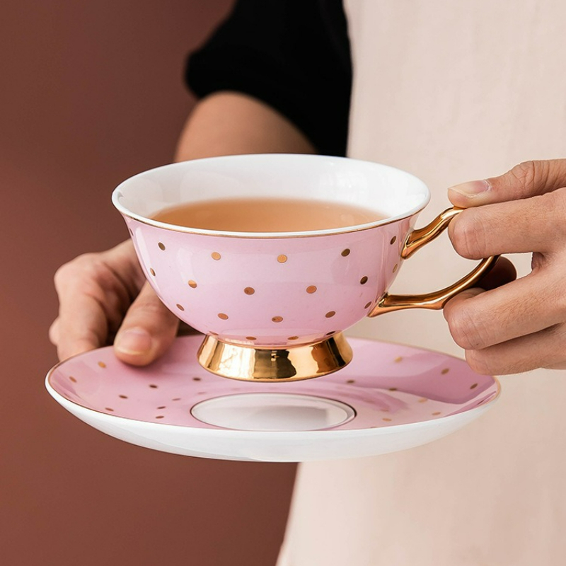 Coffee Tea Pictures - แก้วกาแฟเซรามิกสีชมพูพร้อมจานรอง ถ้วยน้ำชา แก้วน้ำสำหรับสำนักงาน ชุดถ้วยน้ำชาสำหรับจิบชายามบ่ายสุดหรู ชุดแก้วน้ำสำหรับครัวเรือน แก้วน้ำ