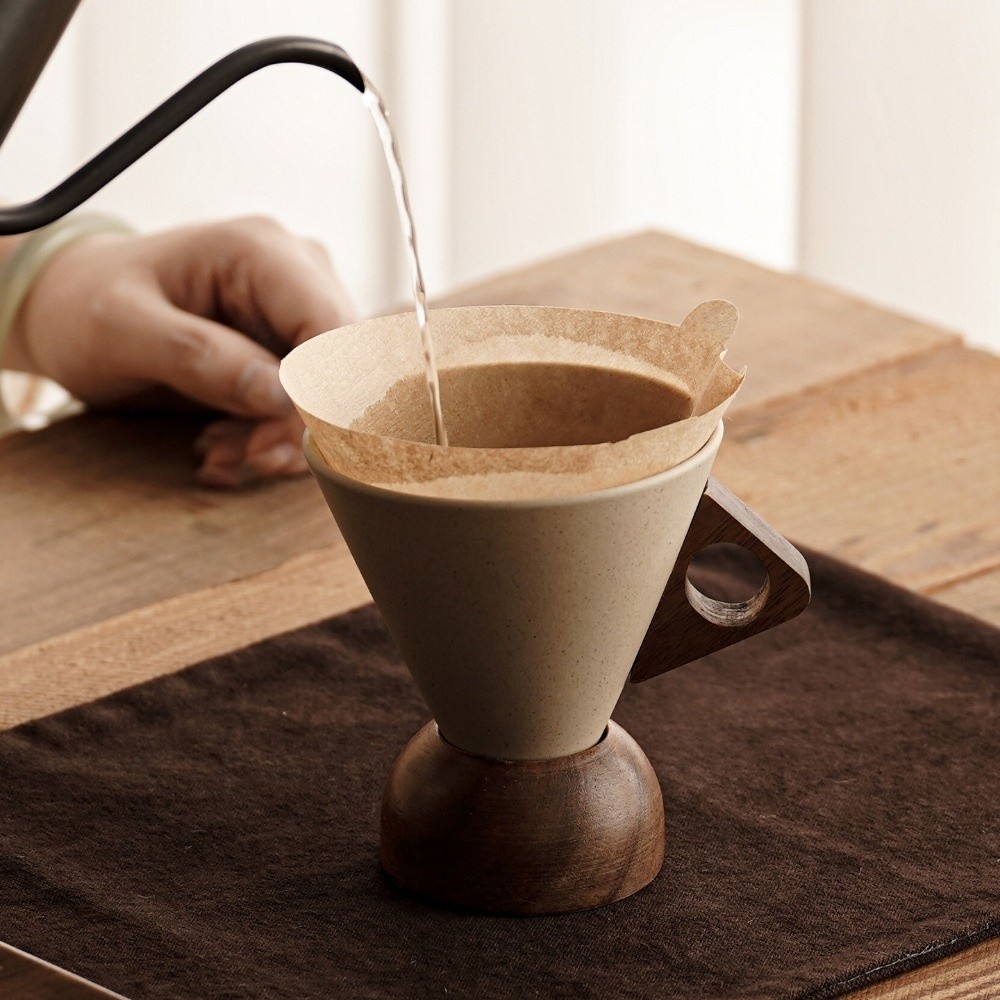 แก้วเซรามิกทรงกรวยสามเหลี่ยมแบ - Coffee Tea Pictures บทวิจารณ์และราคา